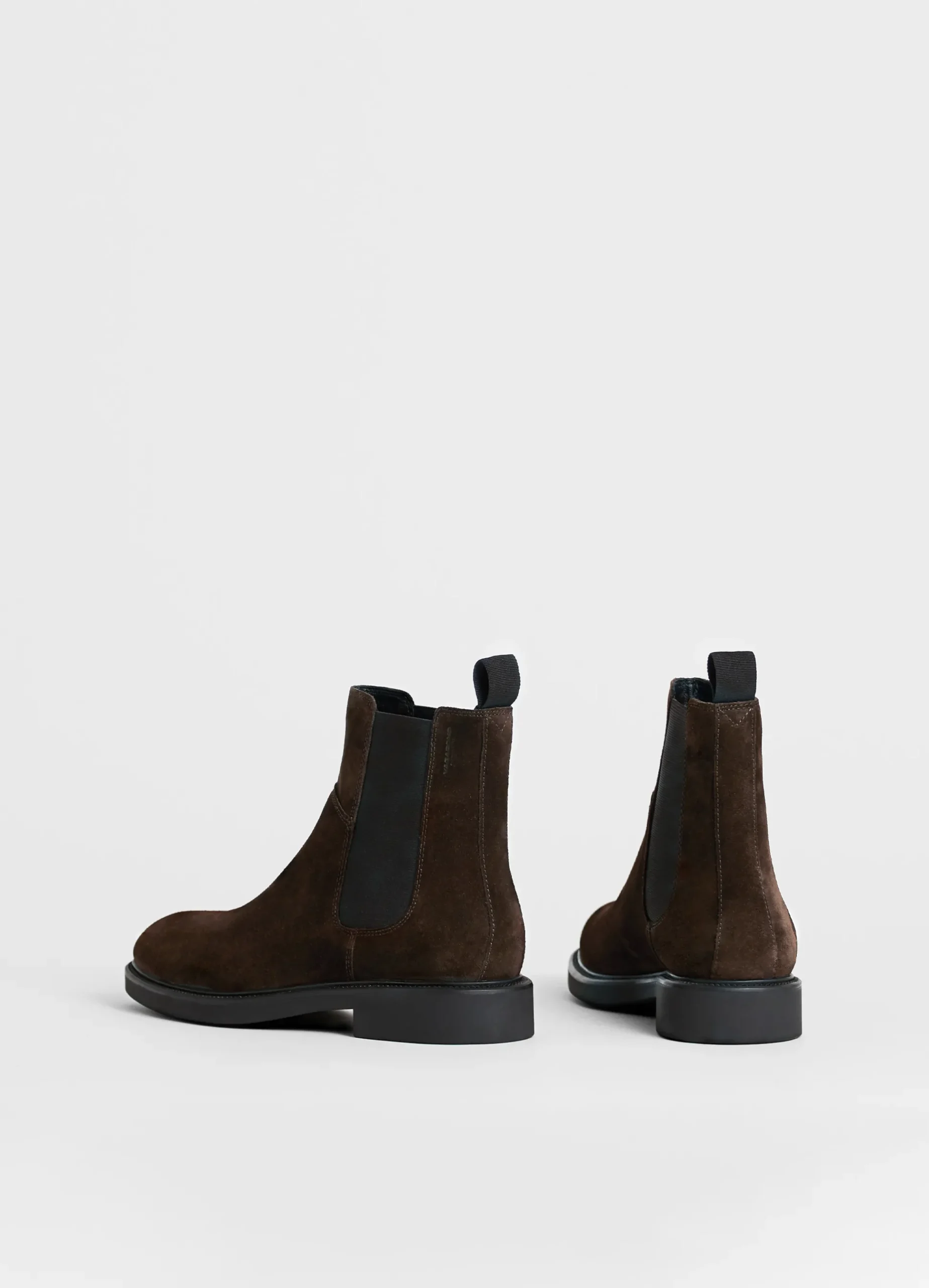 ALEX M BOOTS