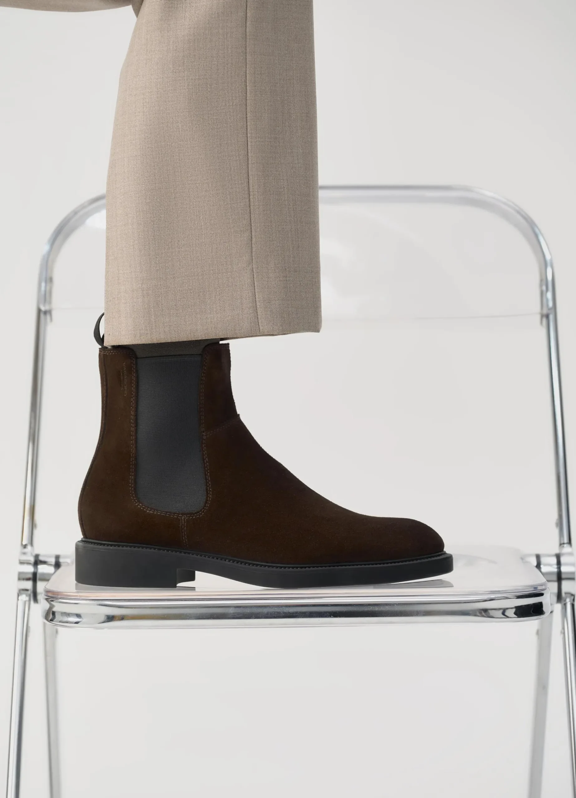 ALEX M BOOTS