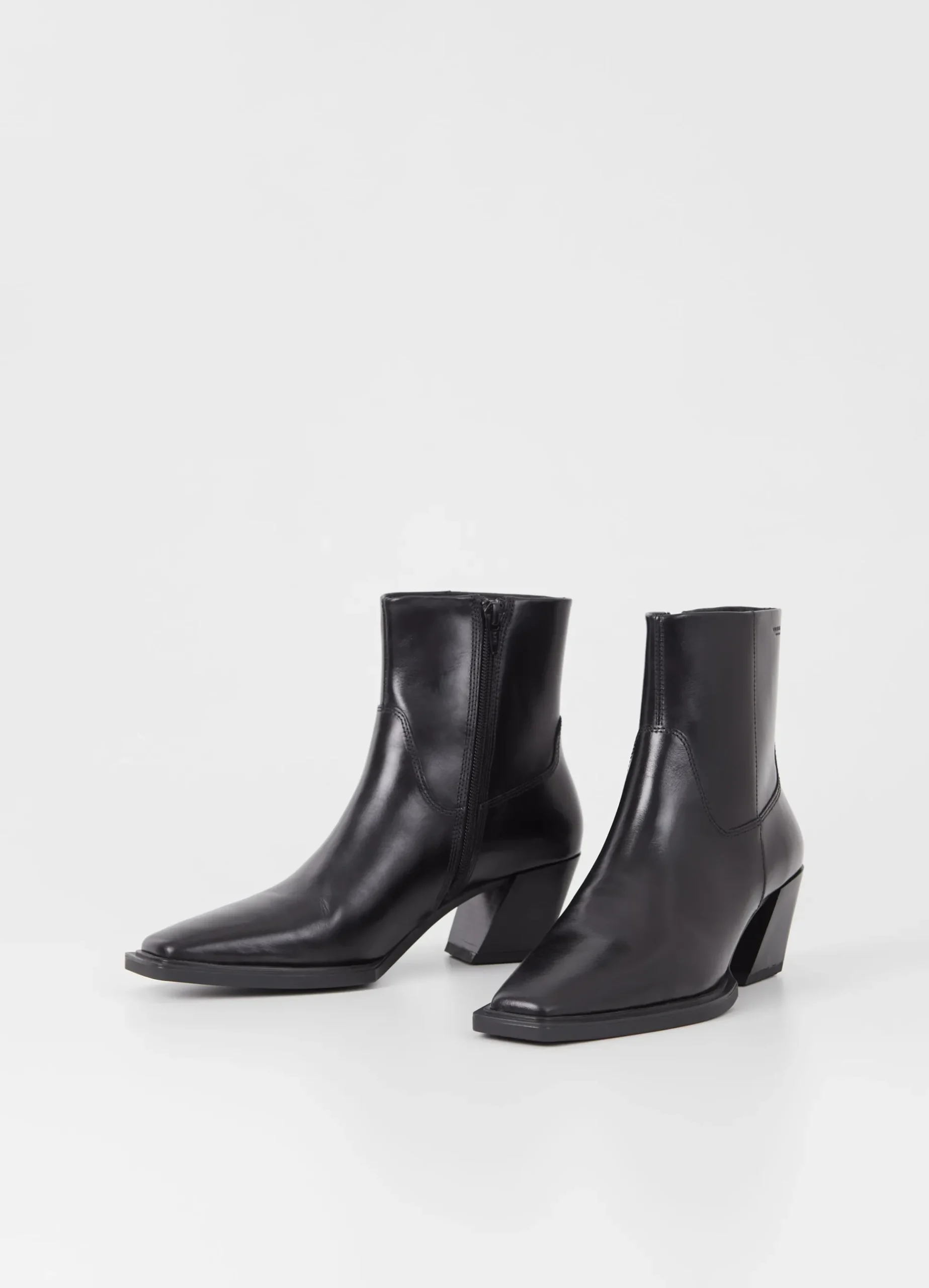 ALINA BOOTS