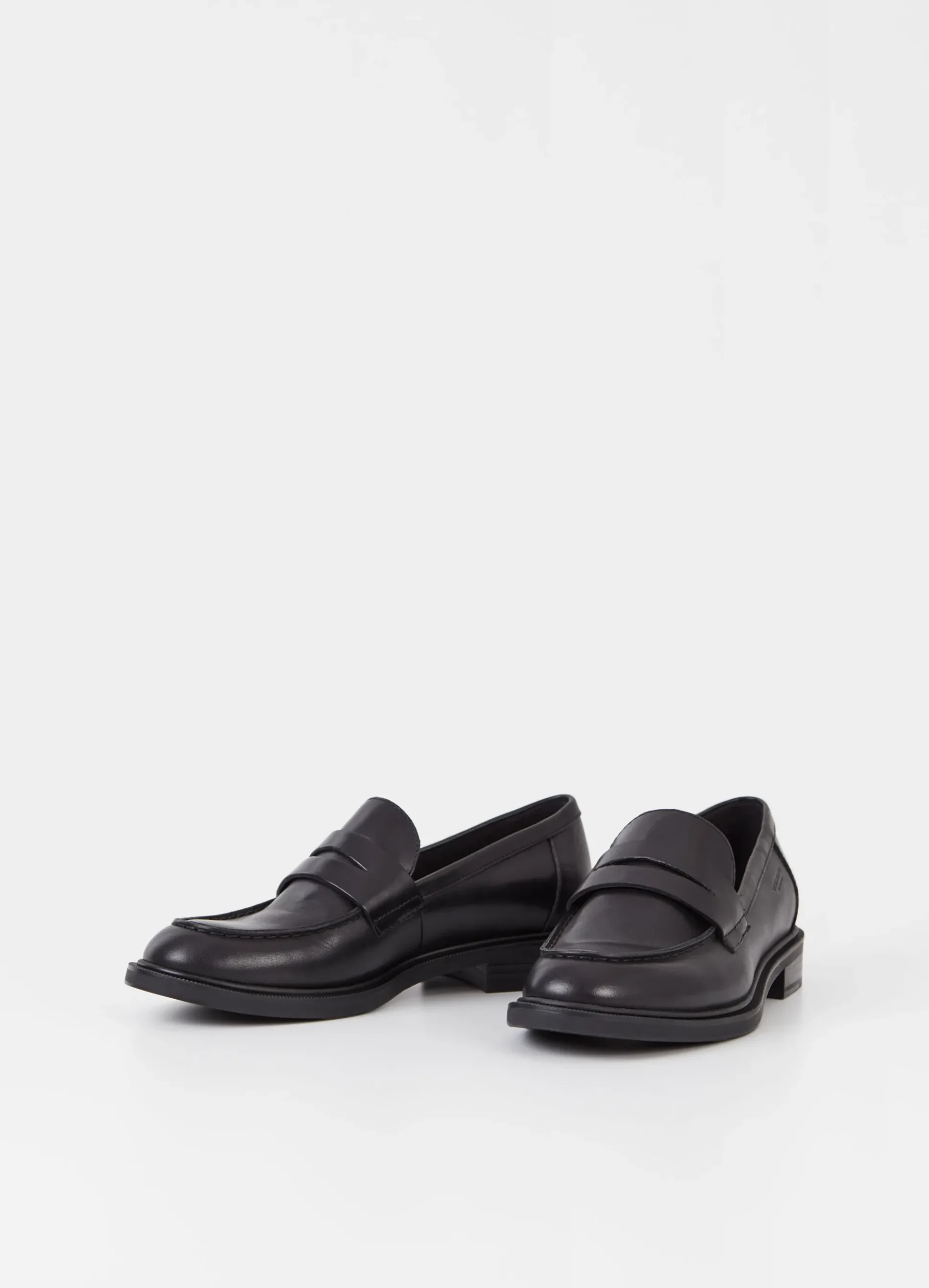 AMINA LOAFERS