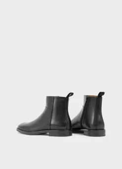 ANDREW BOOTS