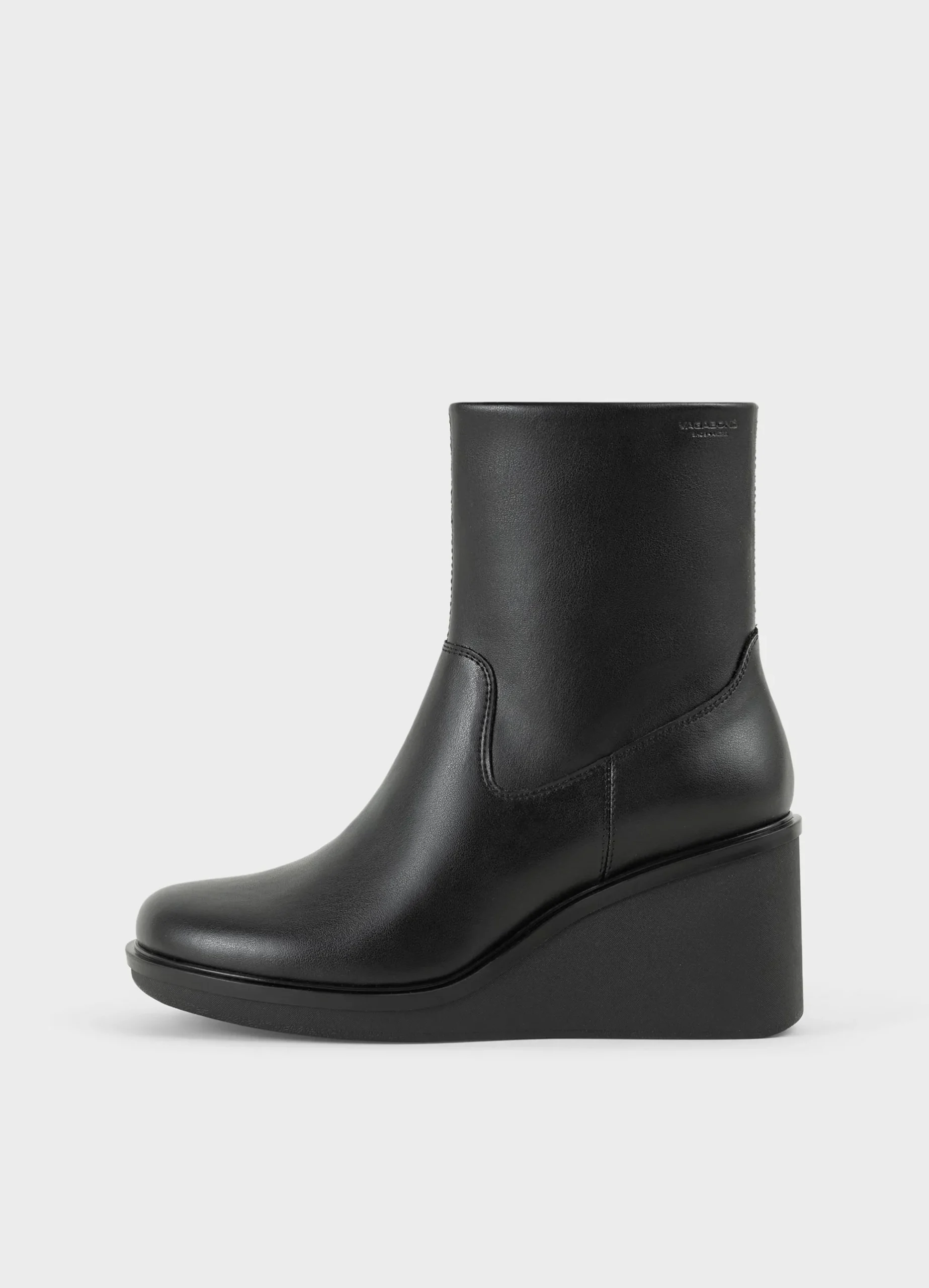DEENA BOOTS