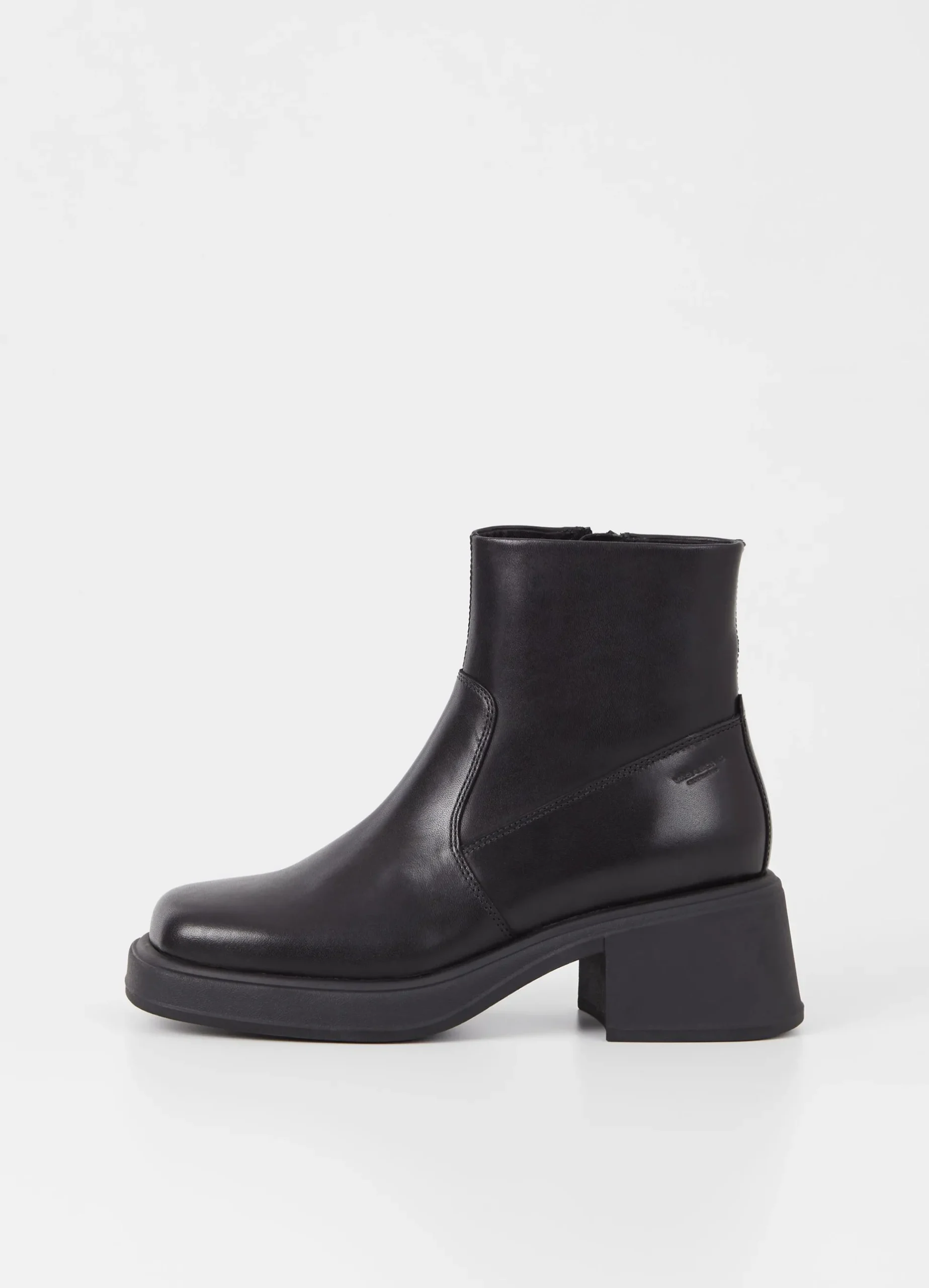 DORAH BOOTS
