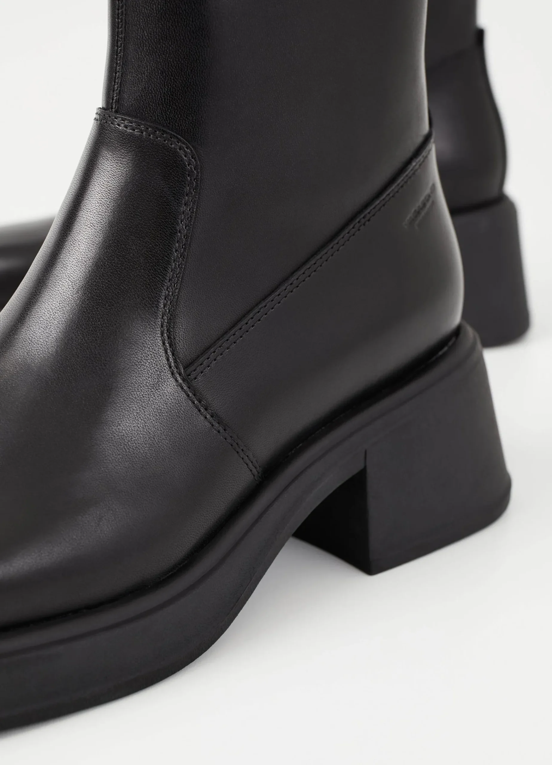 DORAH BOOTS
