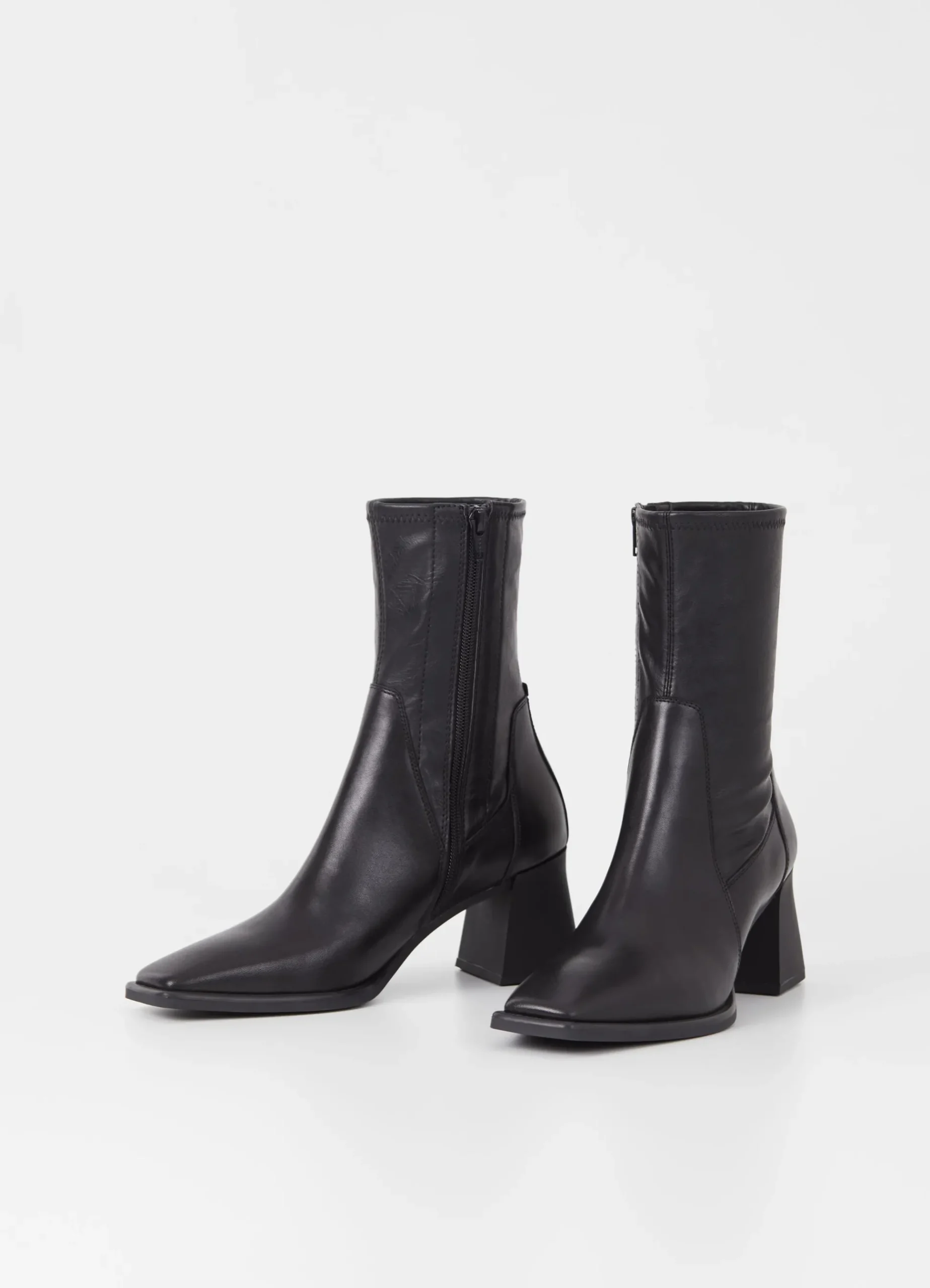HEDDA BOOTS