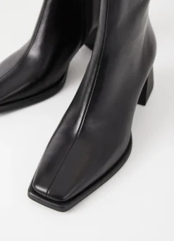 HEDDA BOOTS
