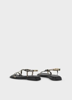 IZZY SANDALER