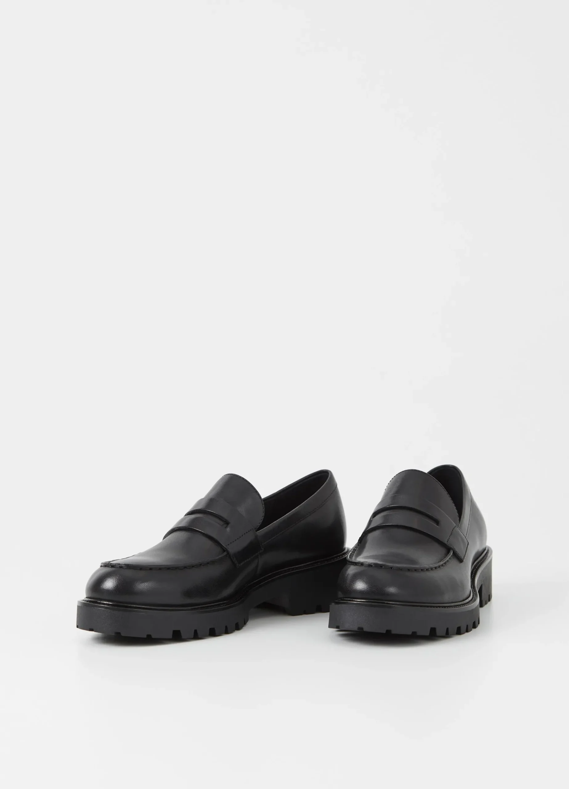 KENOVA LOAFERS