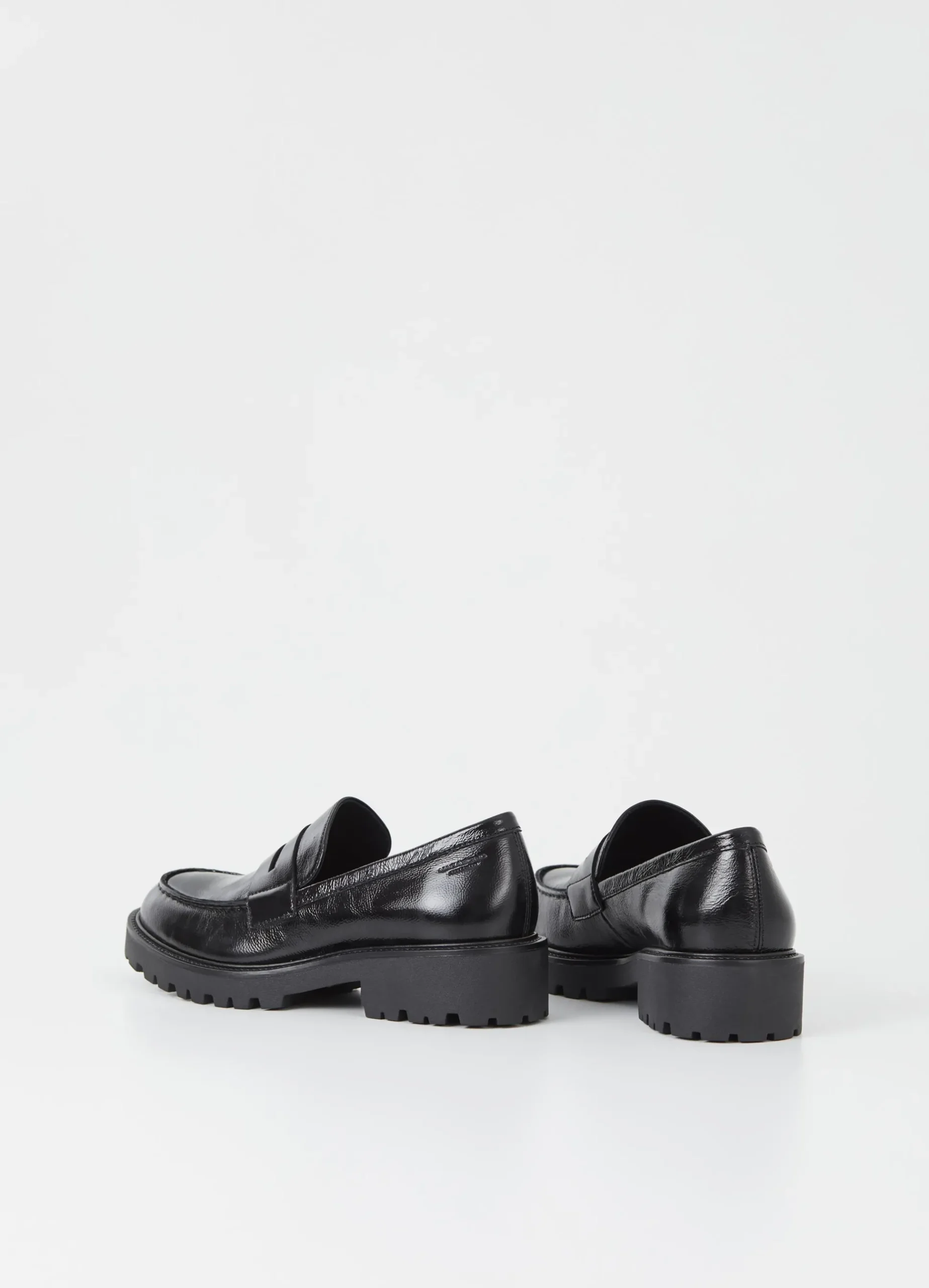 KENOVA LOAFERS