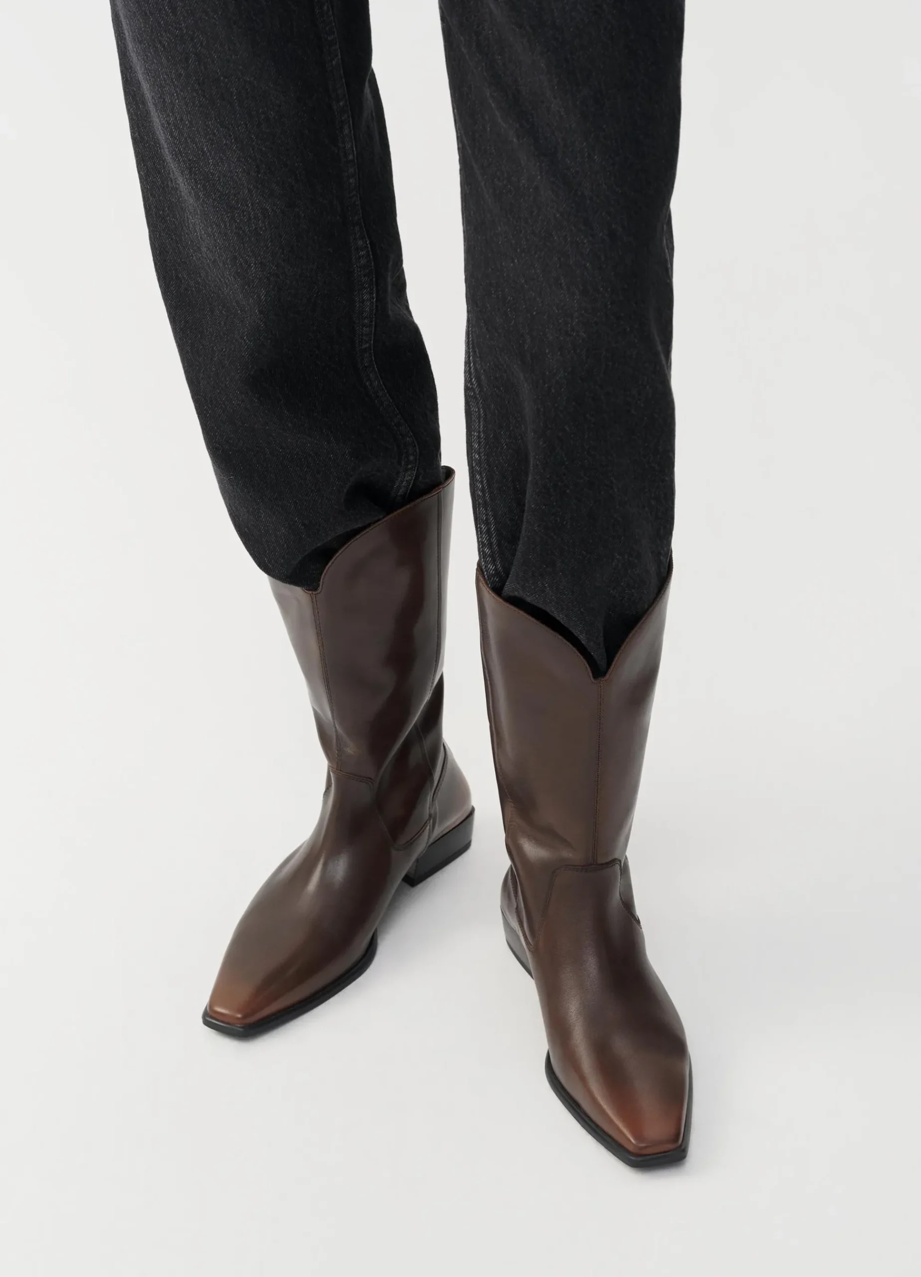 NELLA BOOTS