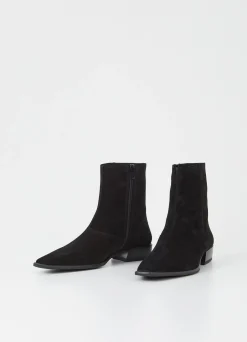 NELLA BOOTS