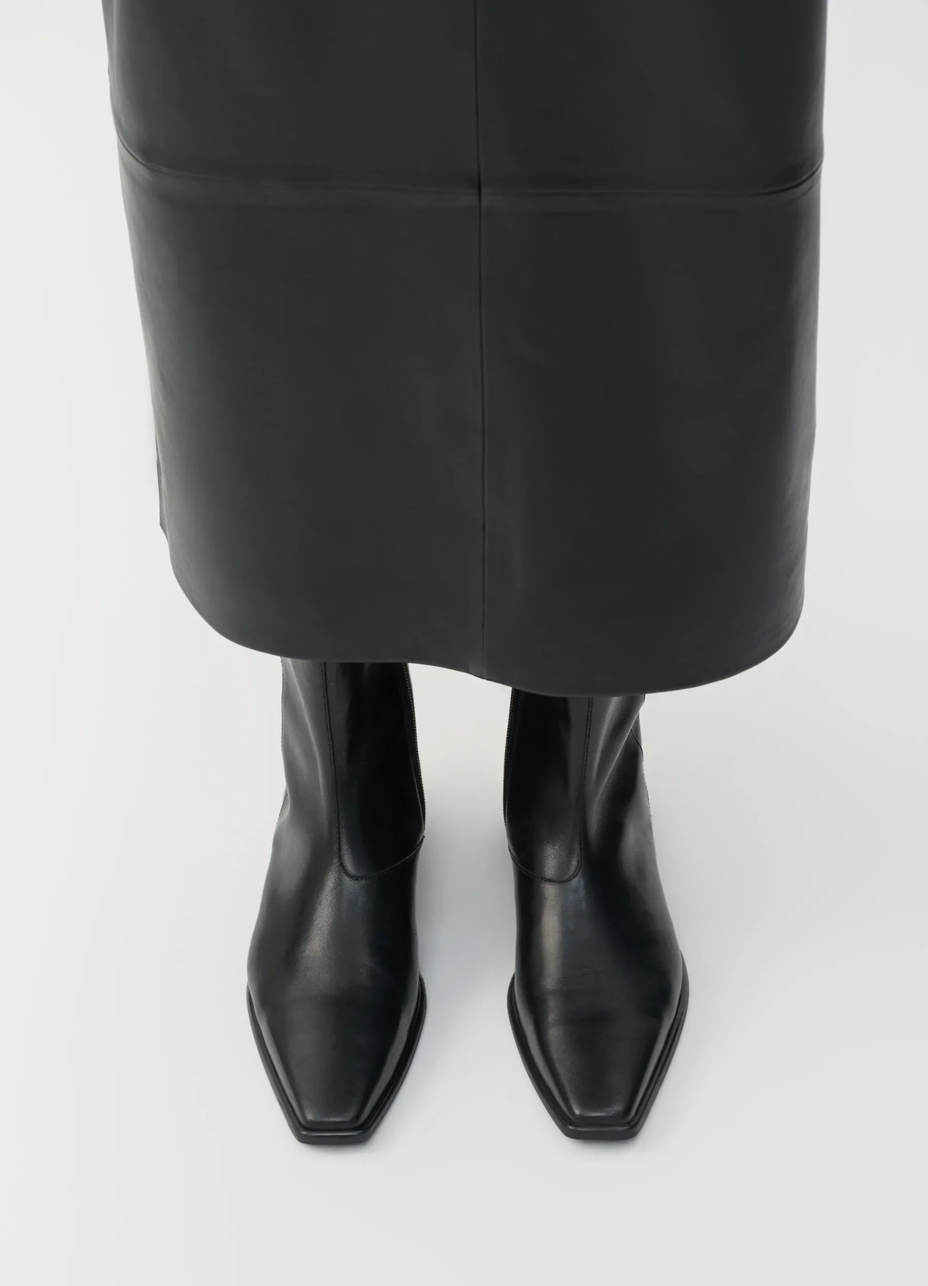 NELLA BOOTS