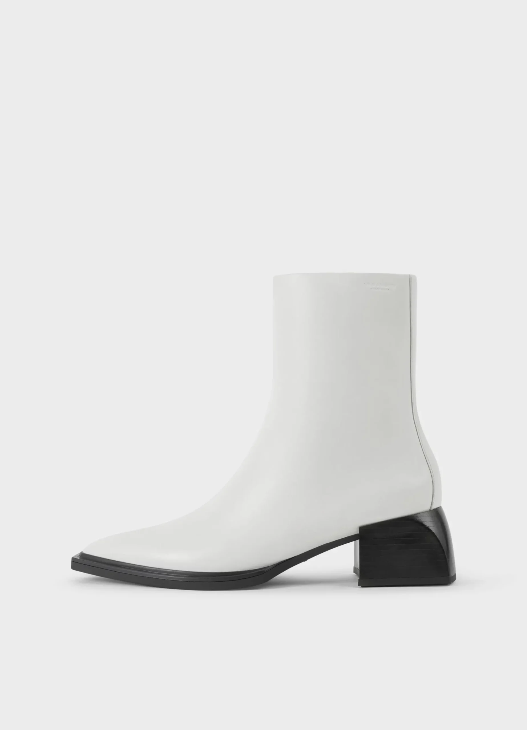VIVIAN BOOTS